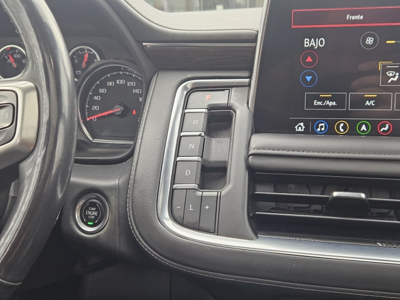 CHEVROLET TAHOE Z71 5.3 4X4 AUT 2022 - Imagen 14 de 20