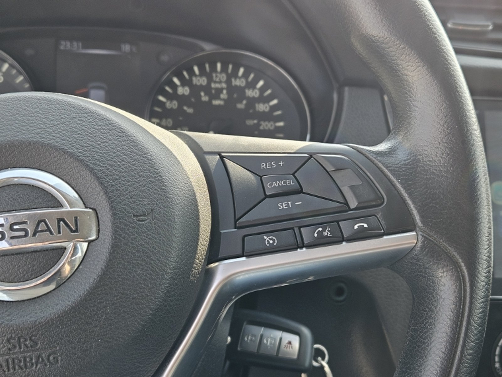 NISSAN X-TRAIL 2.5 SENSE CVT AT 2018 - Imagen 19 de 20