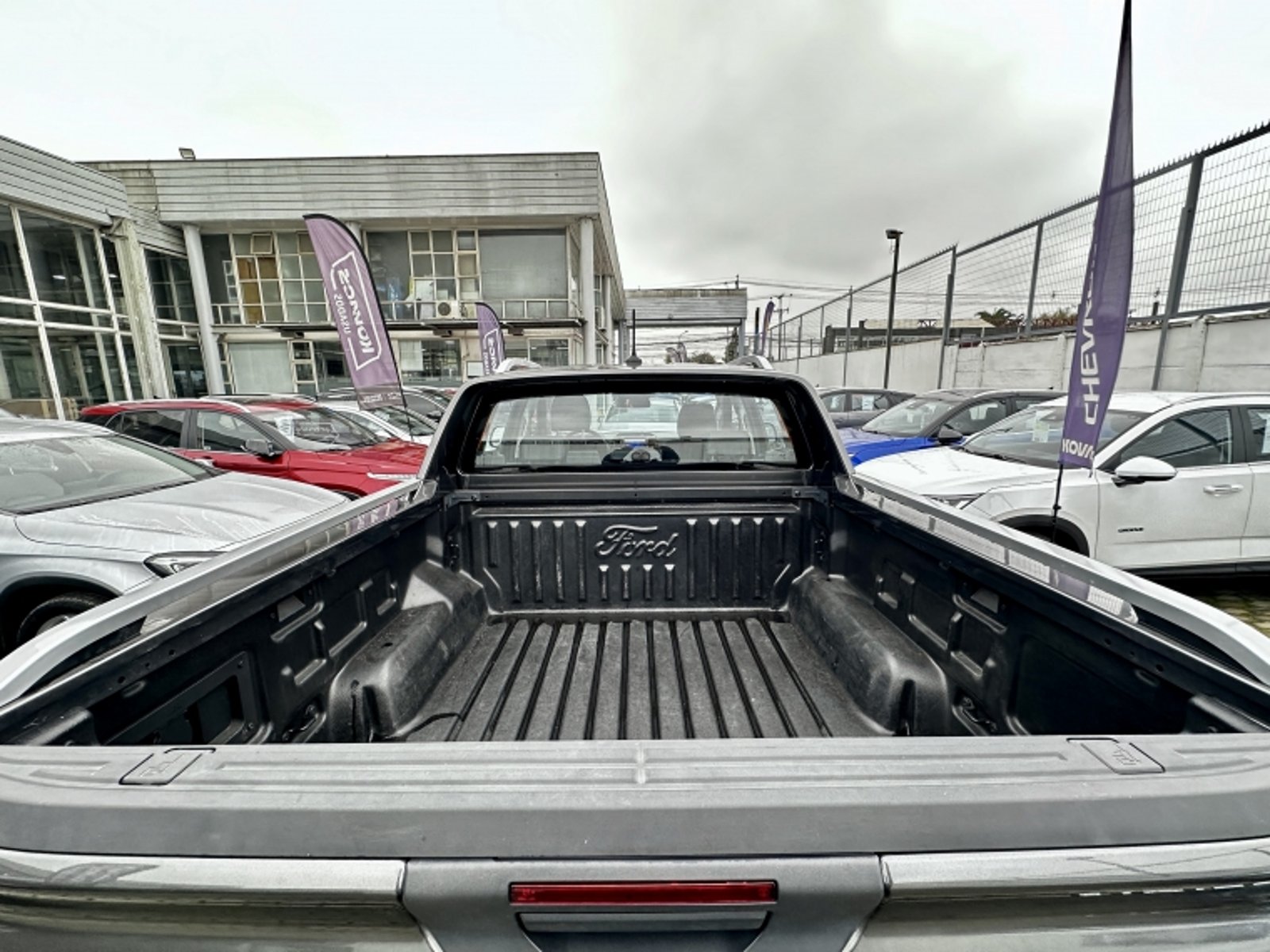 FORD RANGER LIMITED 3.0 AUT 2025 - Imagen 8 de 18