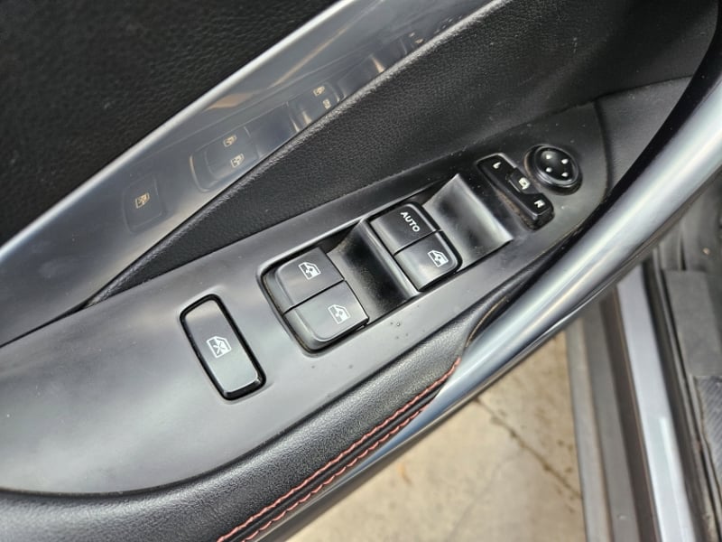 Chevrolet GROOVE 1.5  PREMIER MT 2023 - Imagen 14 de 20
