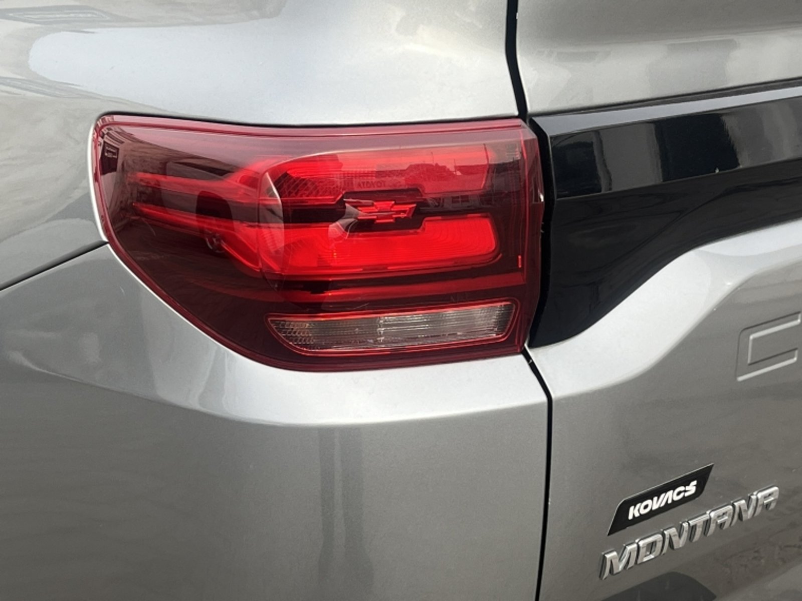 CHEVROLET MONTANA LT MT 2024 - Imagen 11 de 20