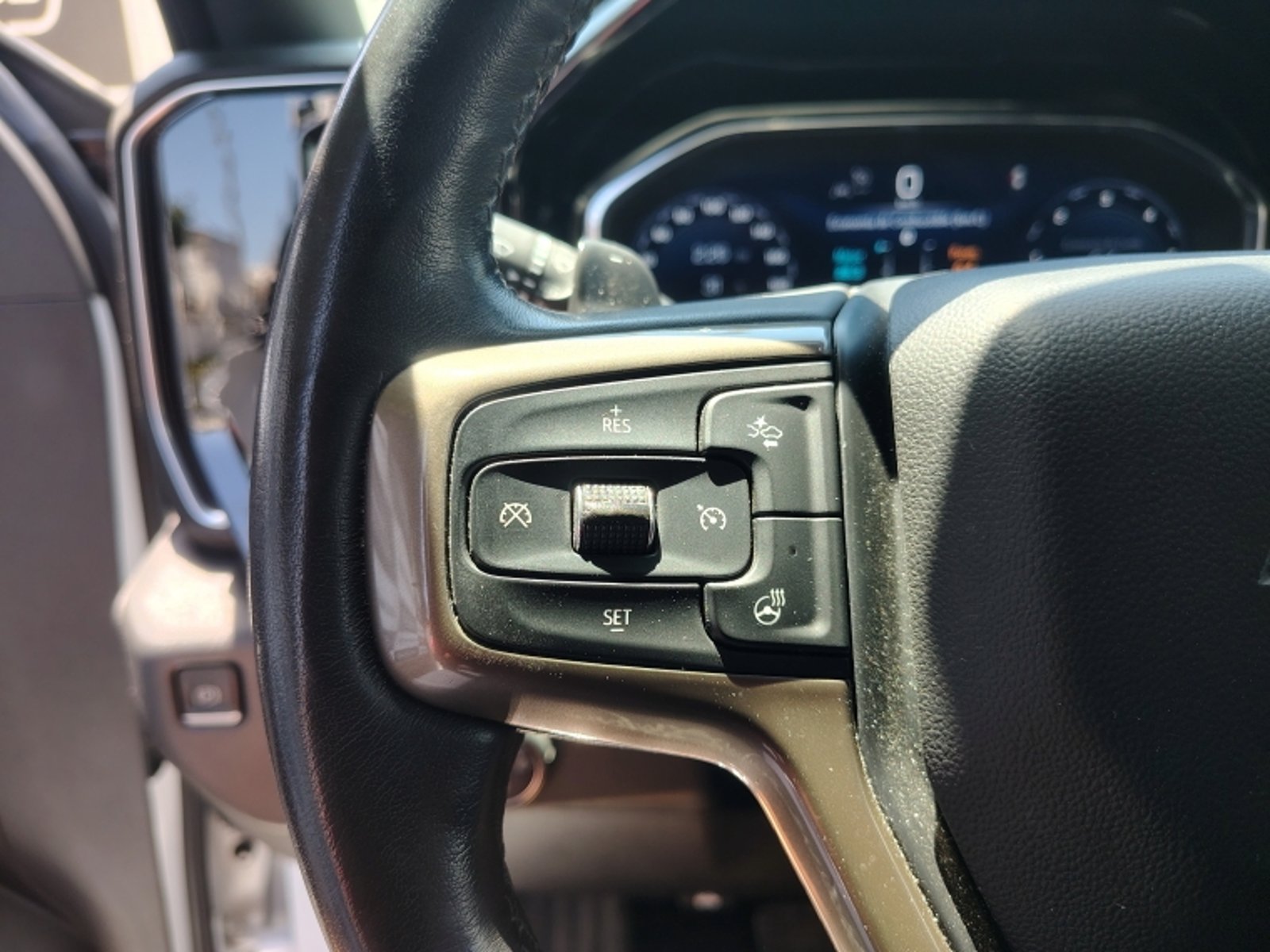 CHEVROLET SILVERADO 3.0 TD HIGH COUNTRY AT 4X4 DIESEL 2023 - Imagen 19 de 20