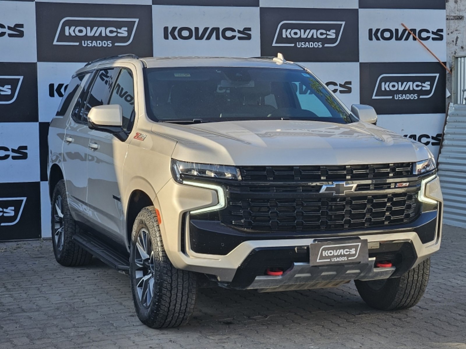 CHEVROLET TAHOE 5.3 Z71 AT 4X4 2024 - Imagen 3 de 20