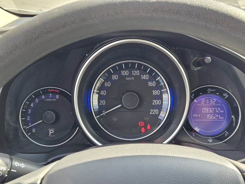 Honda WR-V WR V LX AUT 1.5 2020 - Imagen 17 de 19