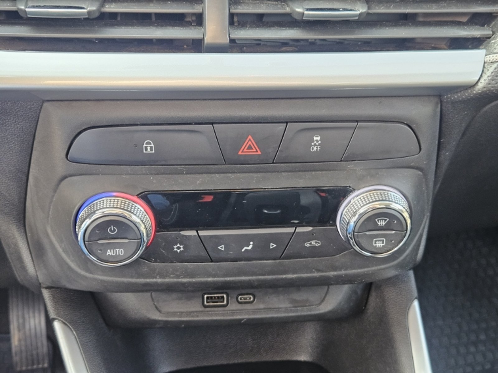 Chevrolet MONTANA PREMIER 1.2 AUT 2023 - Imagen 20 de 20