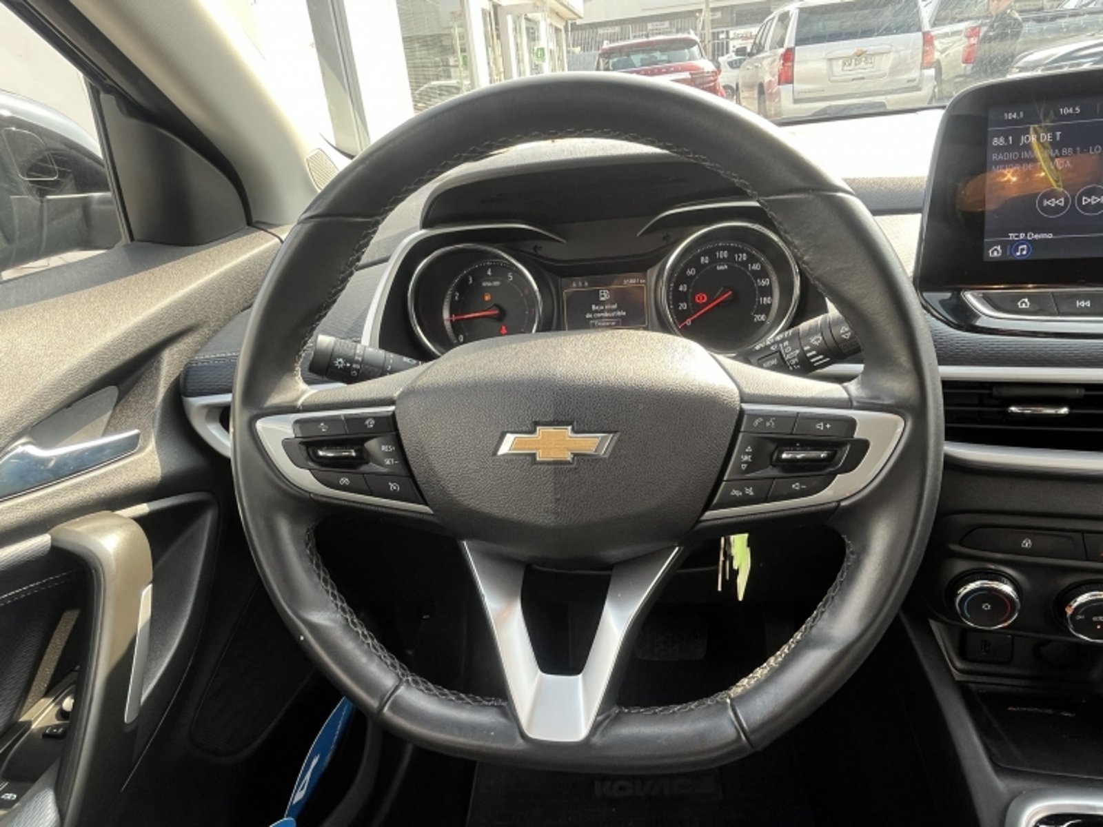 Chevrolet TRACKER 1.2T PREMIER AT 2024 - Imagen 14 de 20