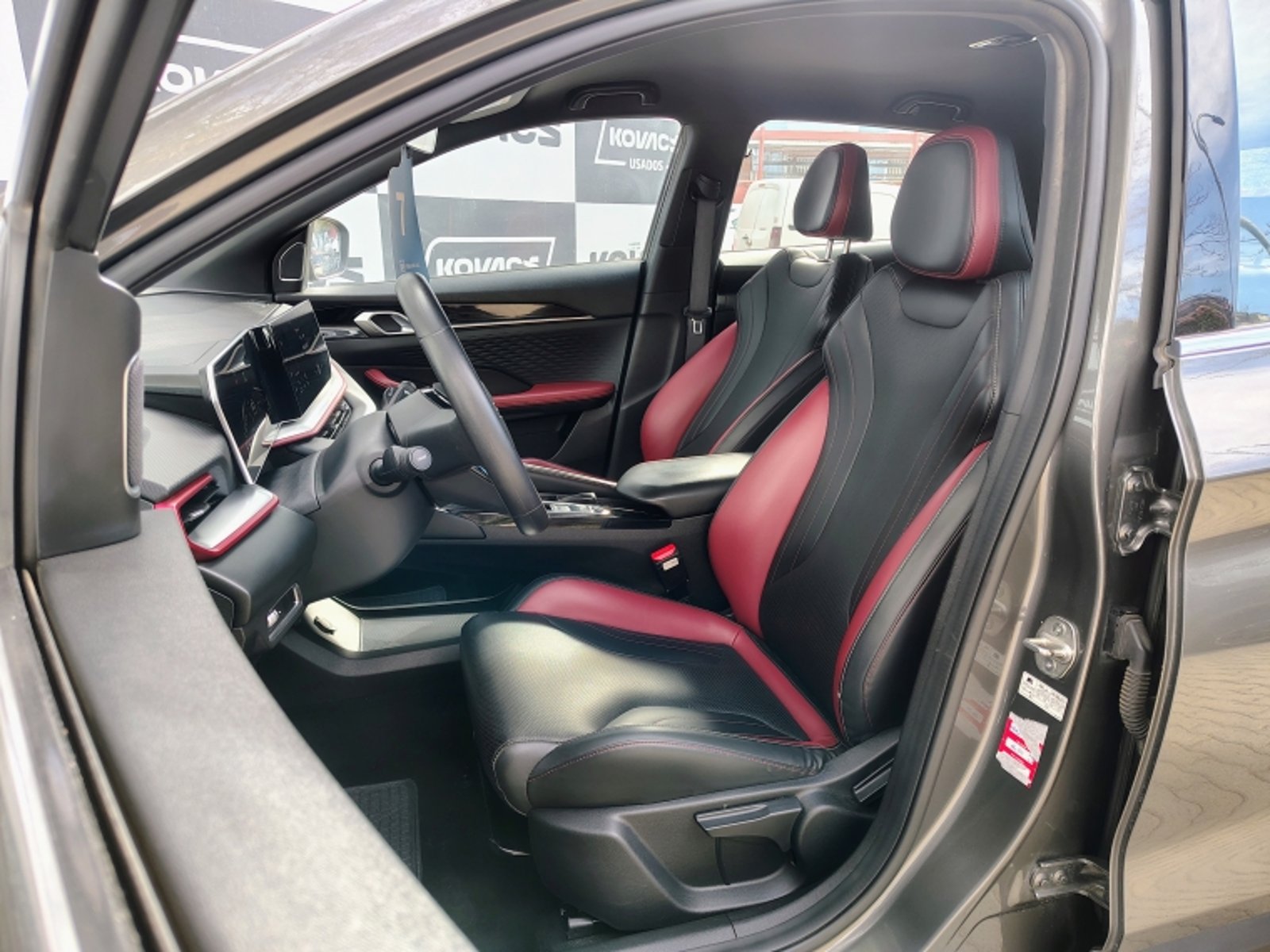 GEELY COOLRAY 1.5 SPORT 7DCT AT 2023 - Imagen 14 de 20