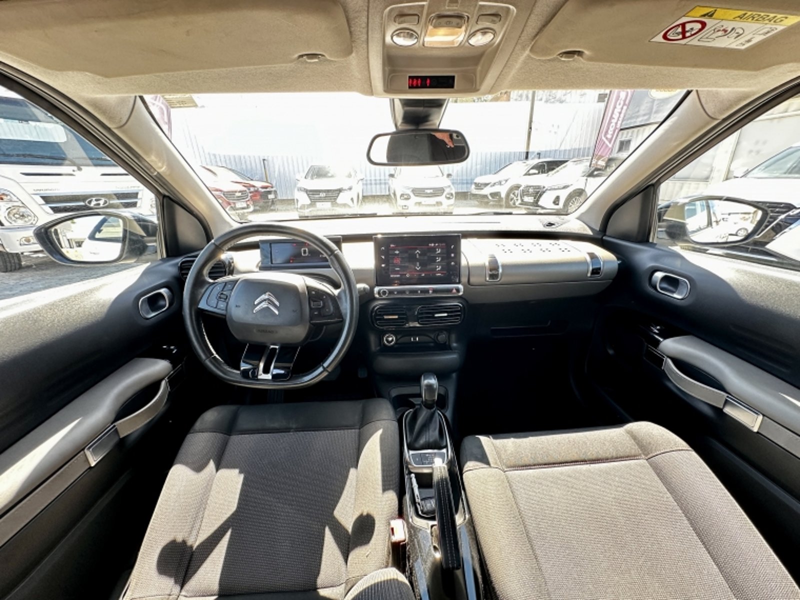 CITROEN C-4 1.2 CACTUS PURETECH 110 S&S EAT6 SHINE MT 2019 - Imagen 18 de 19