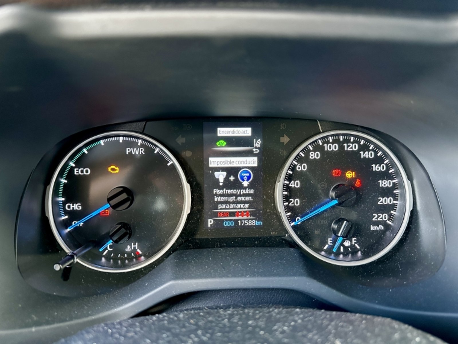 Toyota RAV4 HV 2.5 AUT 2025 - Imagen 11 de 18