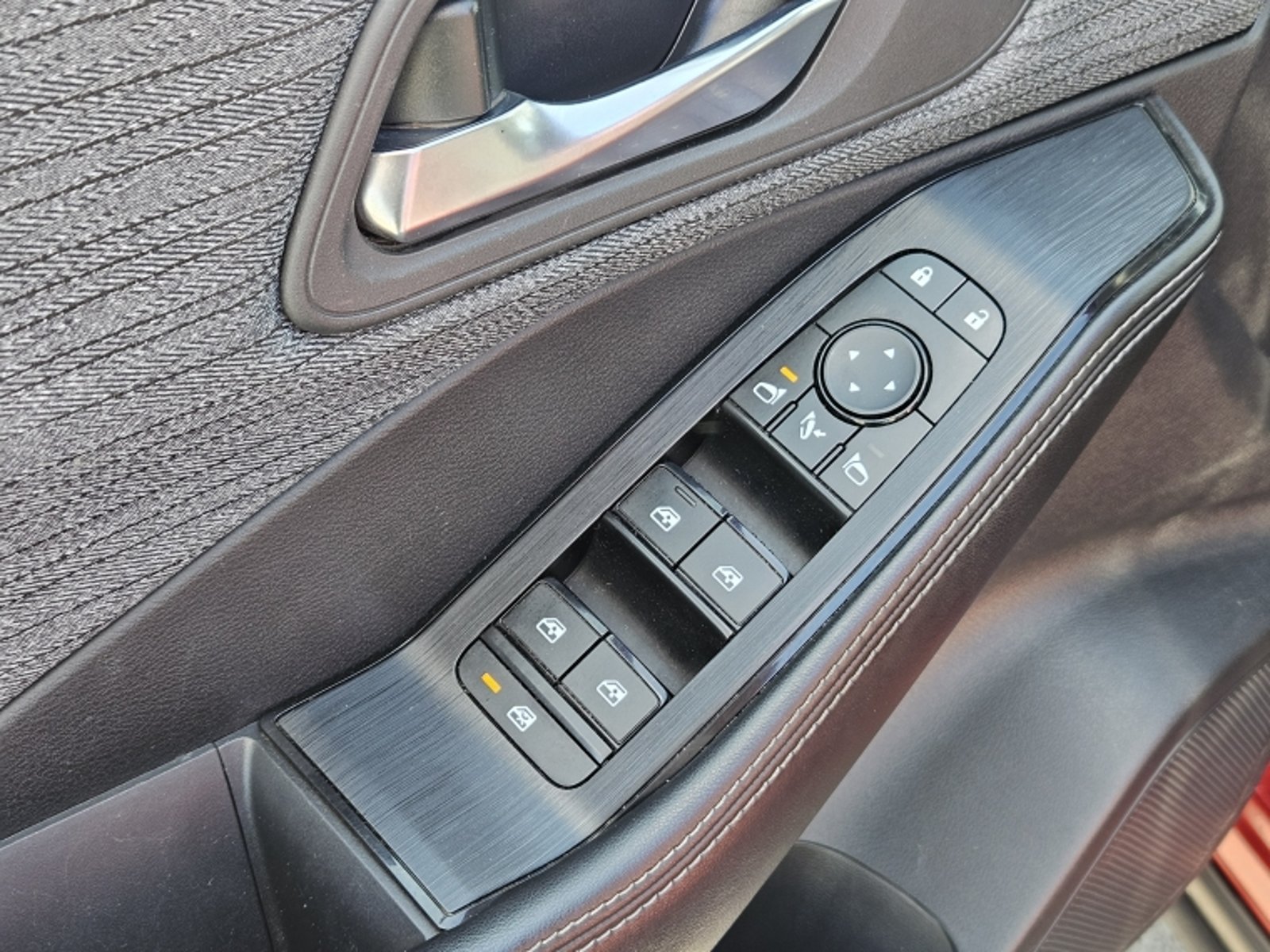 NISSAN X-TRAIL SENSE AT 2.5 2023 - Imagen 13 de 20