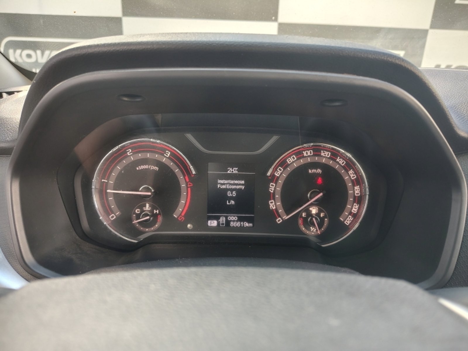 MAXUS T60 2.0 D20 GLX AT 4X4 DIESEL 2022 - Imagen 17 de 18