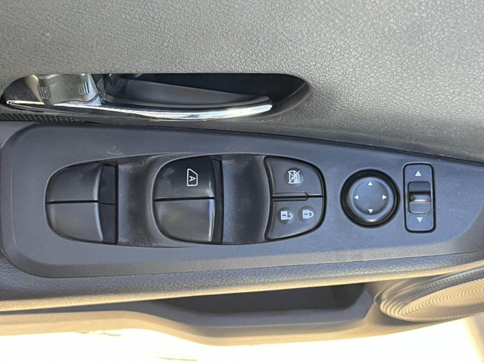NISSAN KICKS 1.6 ADVANCE AT 2023 - Imagen 12 de 20