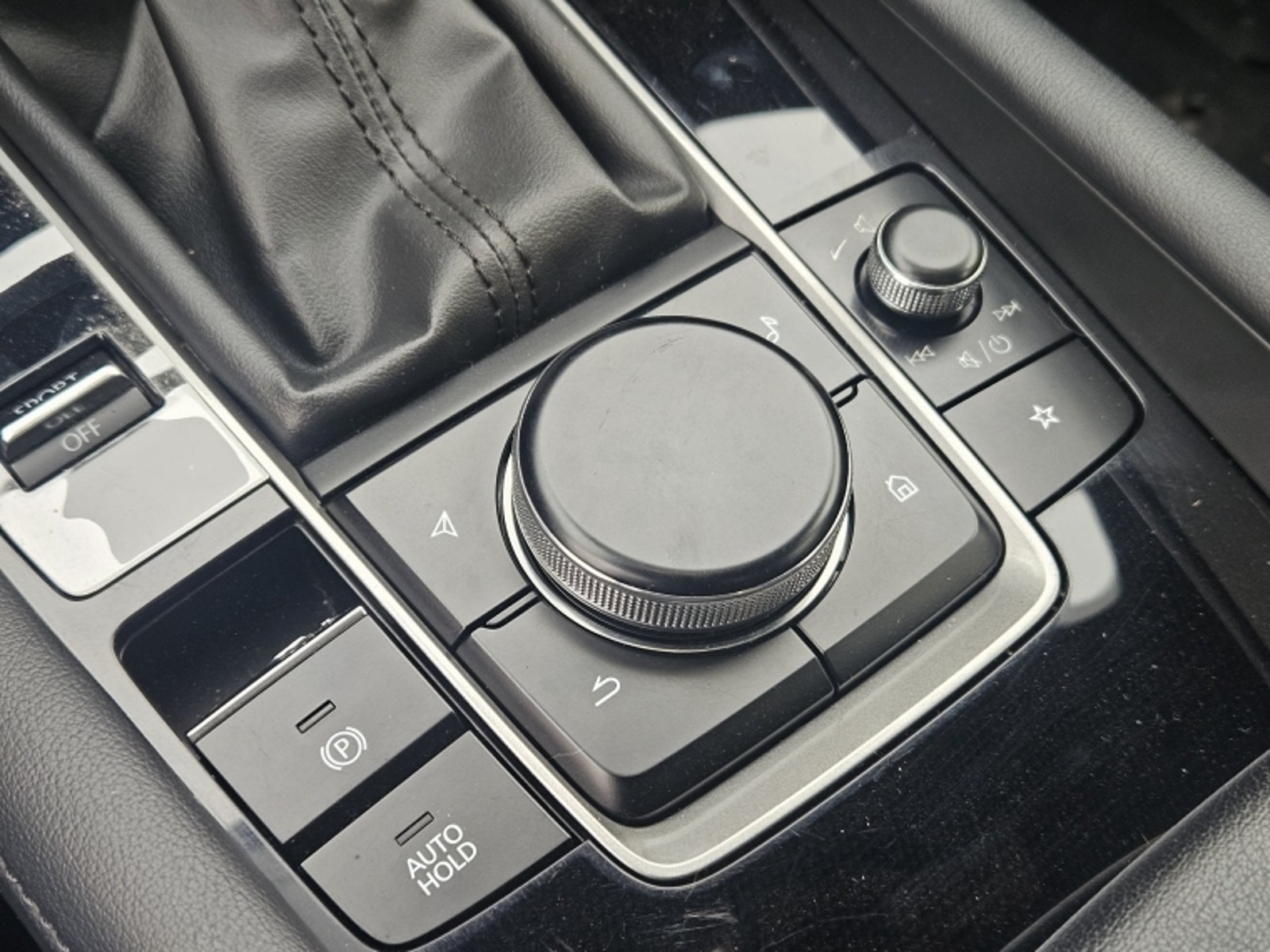 Mazda 3 3 SPORT V 2.0 7G 6 AT 2023 - Imagen 20 de 20