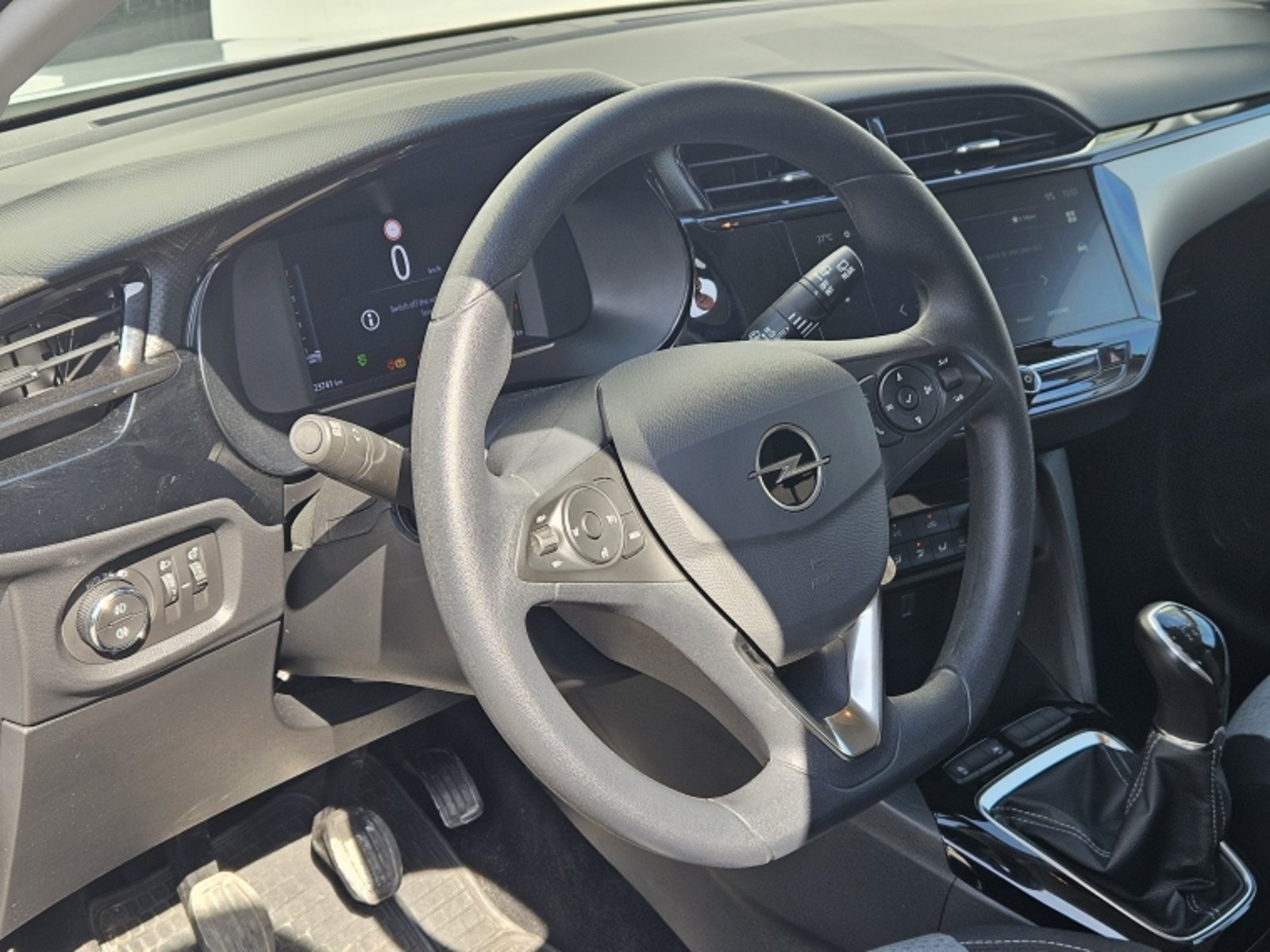 OPEL CORSA 1.2 EDITION MT 2025 - Imagen 14 de 20