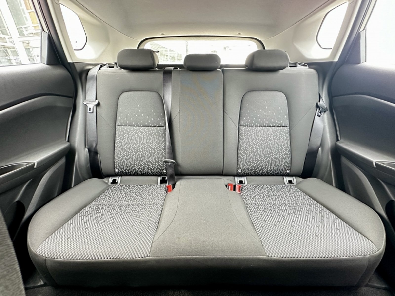 CHEVROLET TRACKER 1.2T 2024 - Imagen 17 de 20