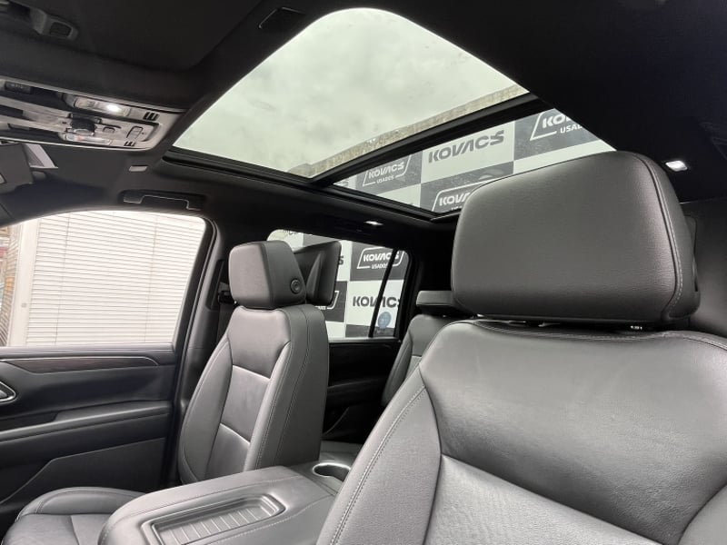 Chevrolet SUBURBAN 5.3 Z71 AT 4X4 2023 - Imagen 13 de 20
