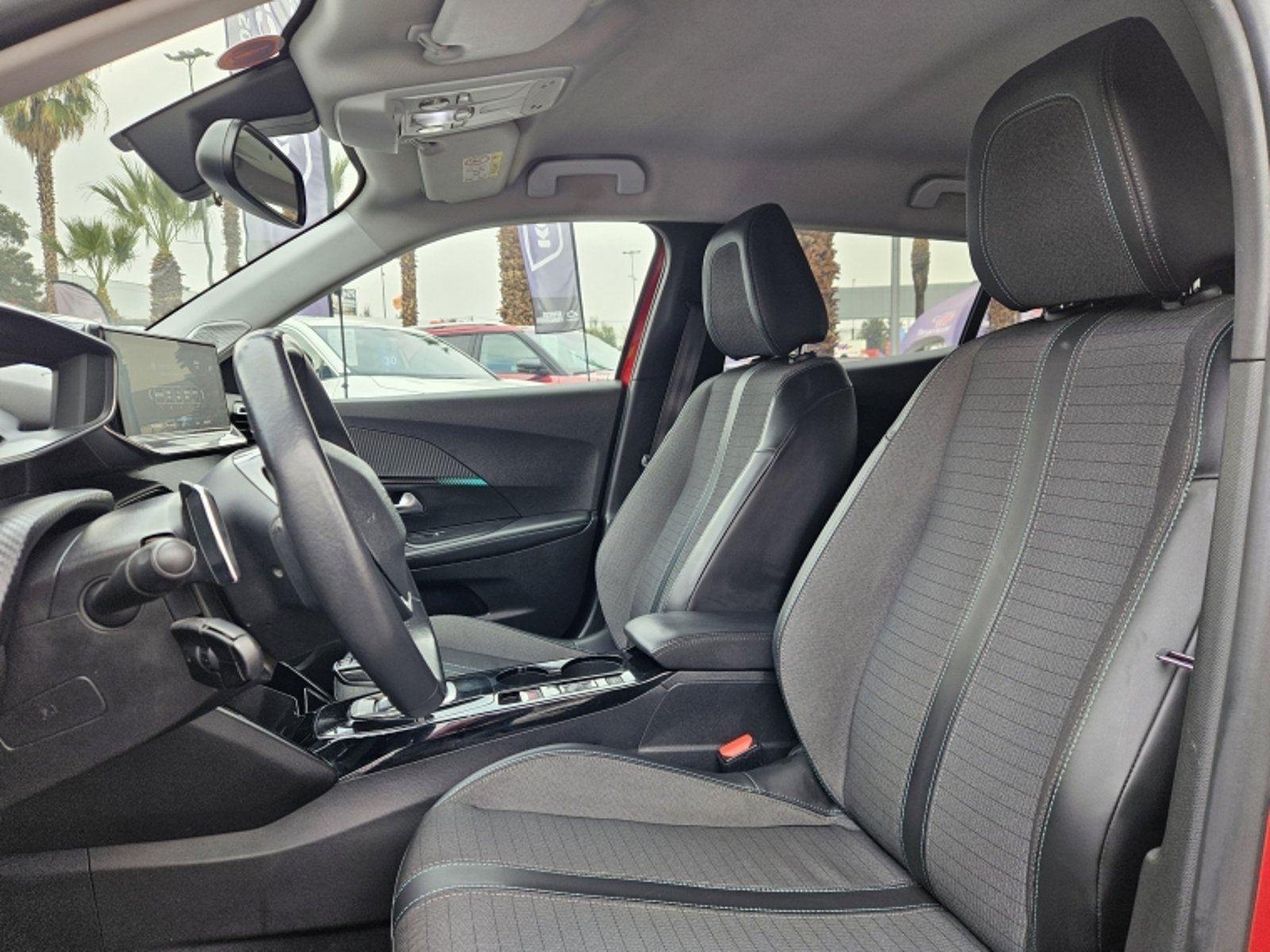 PEUGEOT 2008 1.2 ALLURE PACK PURETECH 130 AT 2008 - Imagen 16 de 20