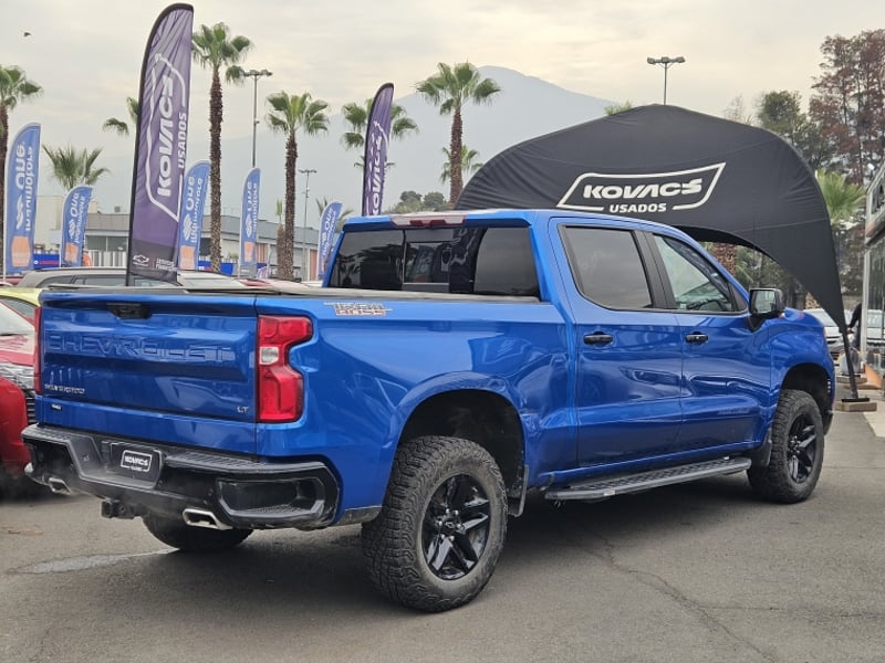 Chevrolet SILVERADO SILVERADO 5.3L LT TB AT AWD 2024 - Imagen 4 de 20