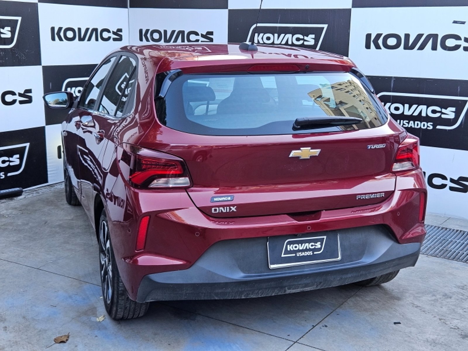 Chevrolet ONIX 1.0T PREMIER AT 2024 - Imagen 7 de 19