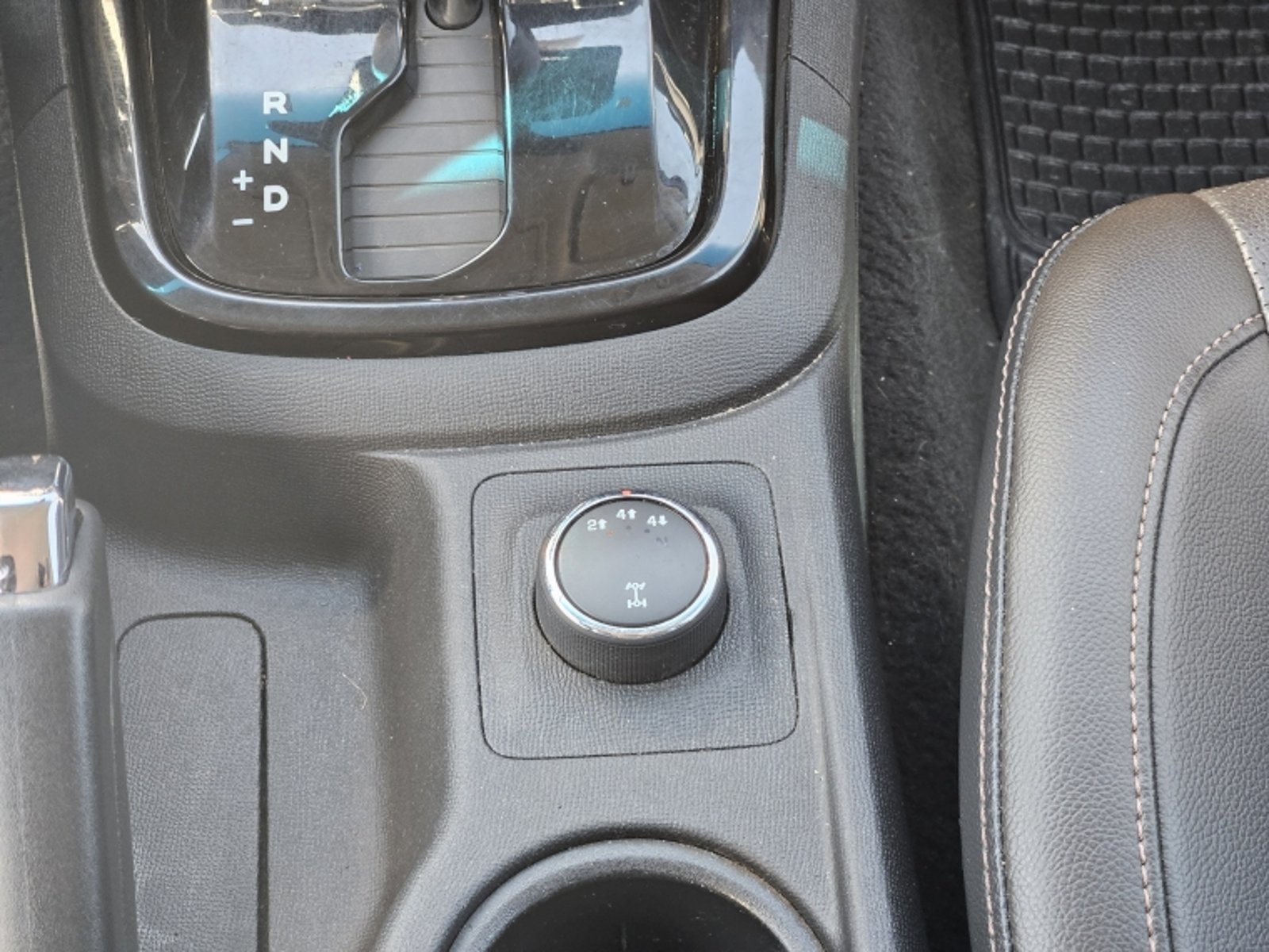 CHEVROLET COLORADO COLORADO 2.8TD HC AT 4X4 2022 - Imagen 12 de 20