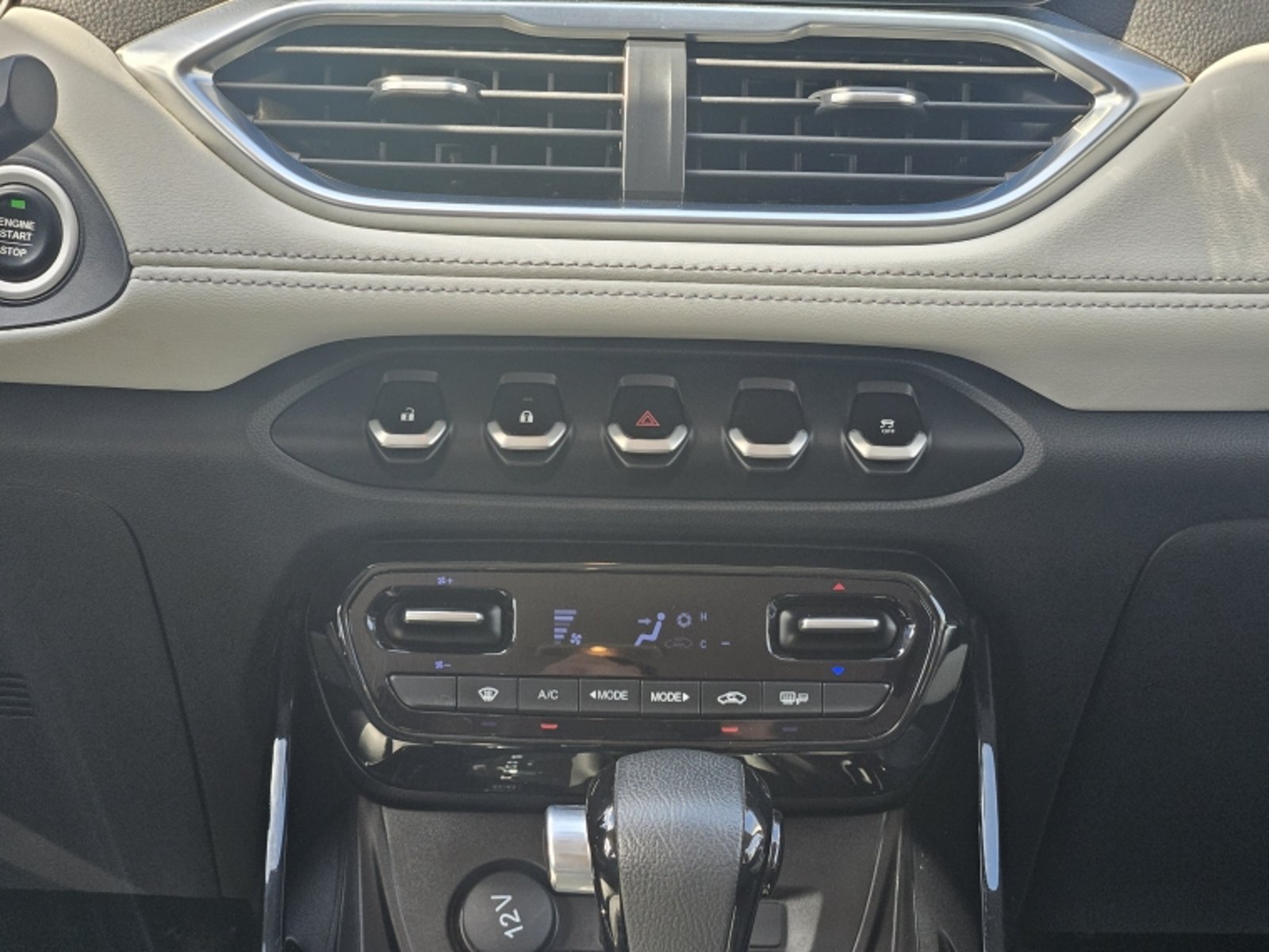 CHEVROLET CAPTIVA LTZ 1.5T AUT 2024 - Imagen 11 de 20