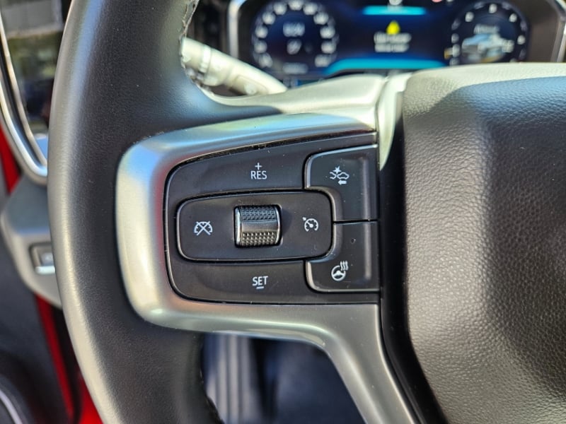 Chevrolet SILVERADO 5.3  CC LT TB  AT 2023 - Imagen 17 de 19