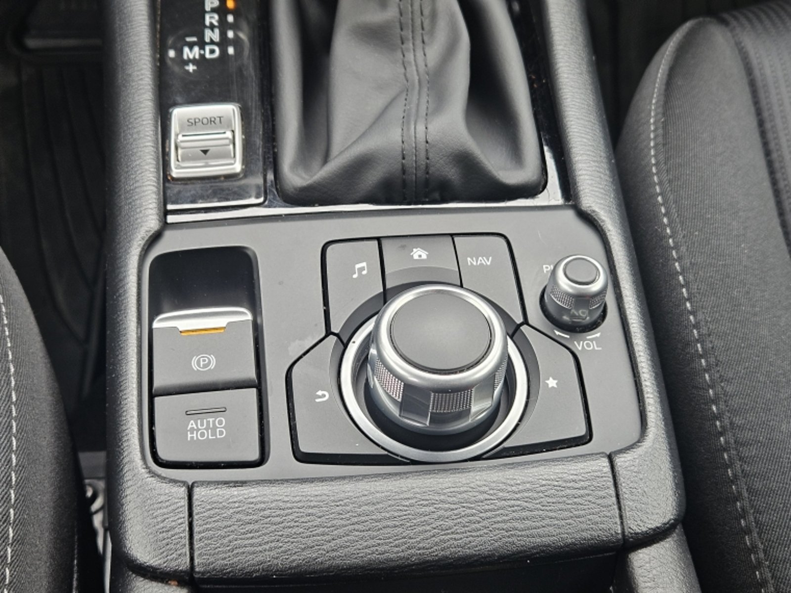 MAZDA CX-3 NEW CX 3 R 2.0 AUT 2022 - Imagen 12 de 20
