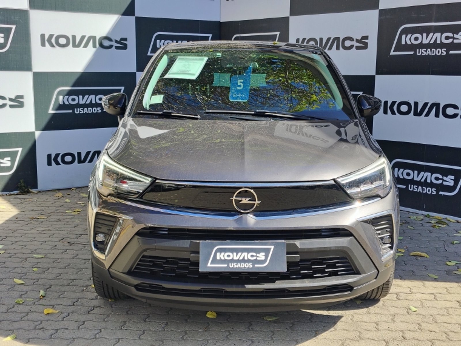 Opel CROSSLAND 1.2T EDITION AT 2024 - Foto 3 de 19