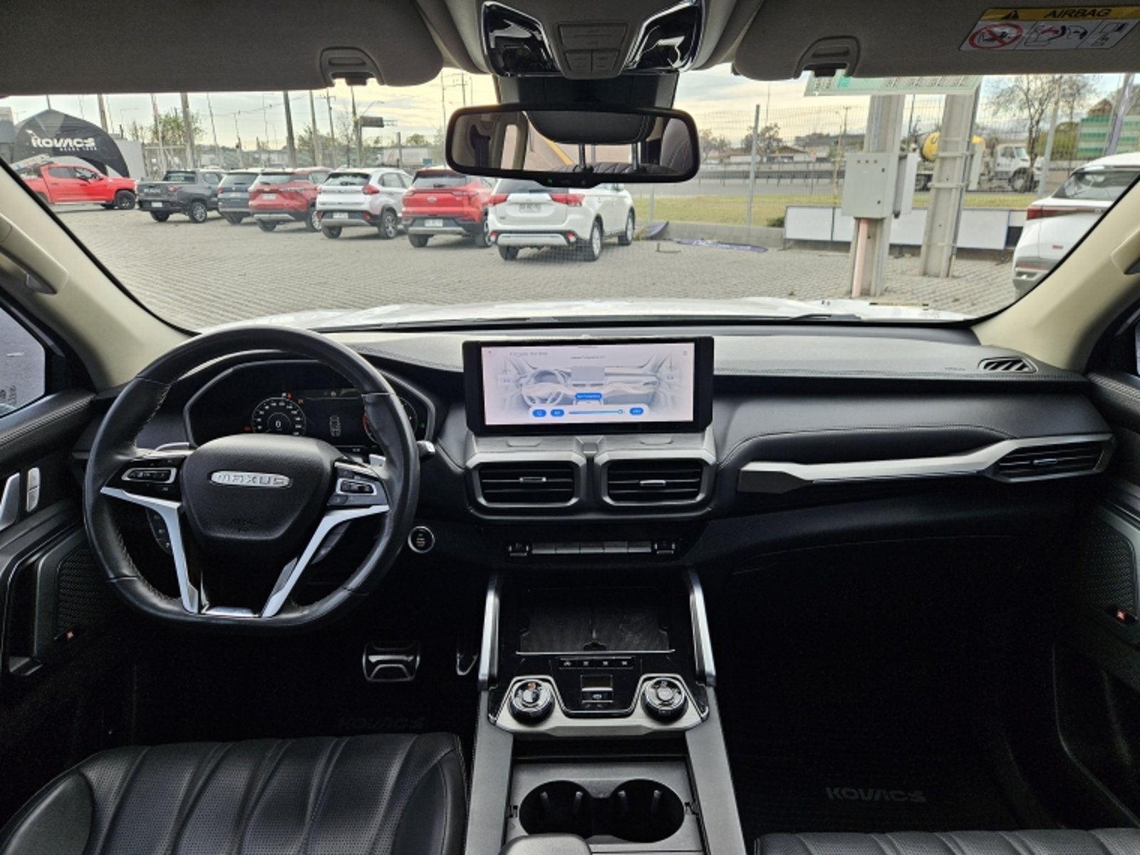 MAXUS D90 FLAGSHIP AT 4X4 2.0 T 2024 - Imagen 11 de 20
