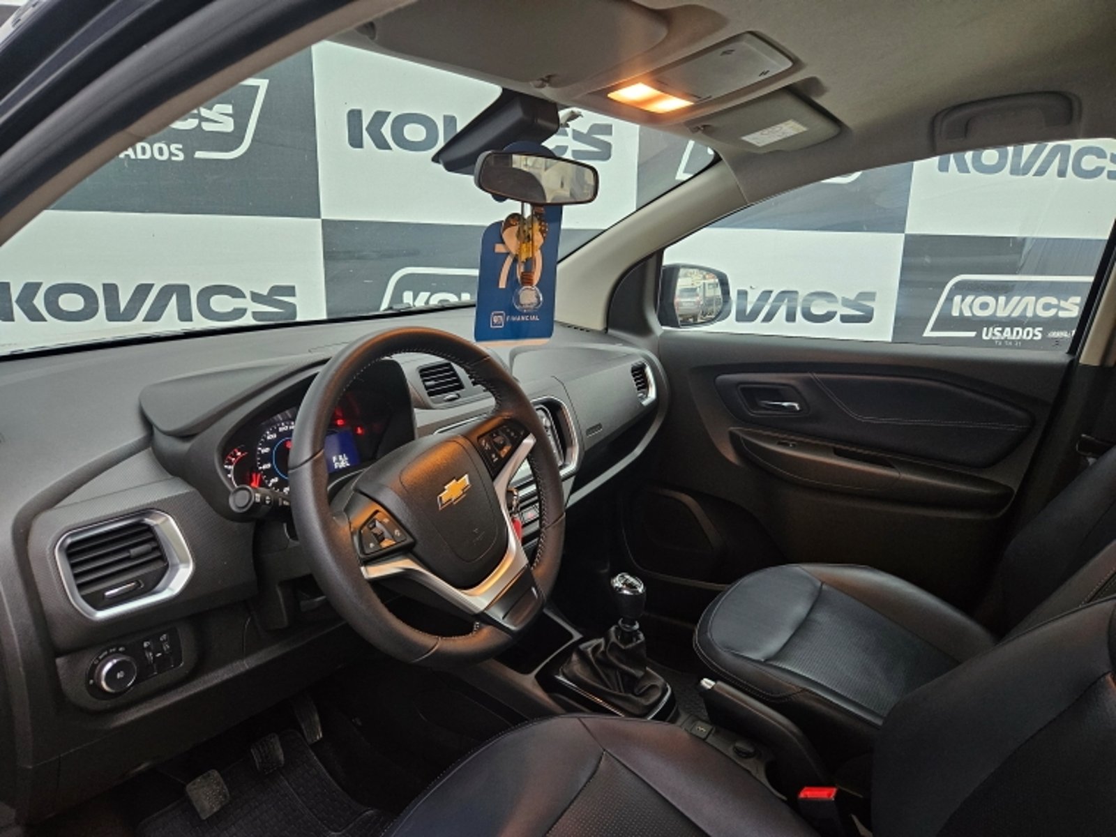 Chevrolet SPIN 1.8 PREMIER MT 2024 - Imagen 13 de 20