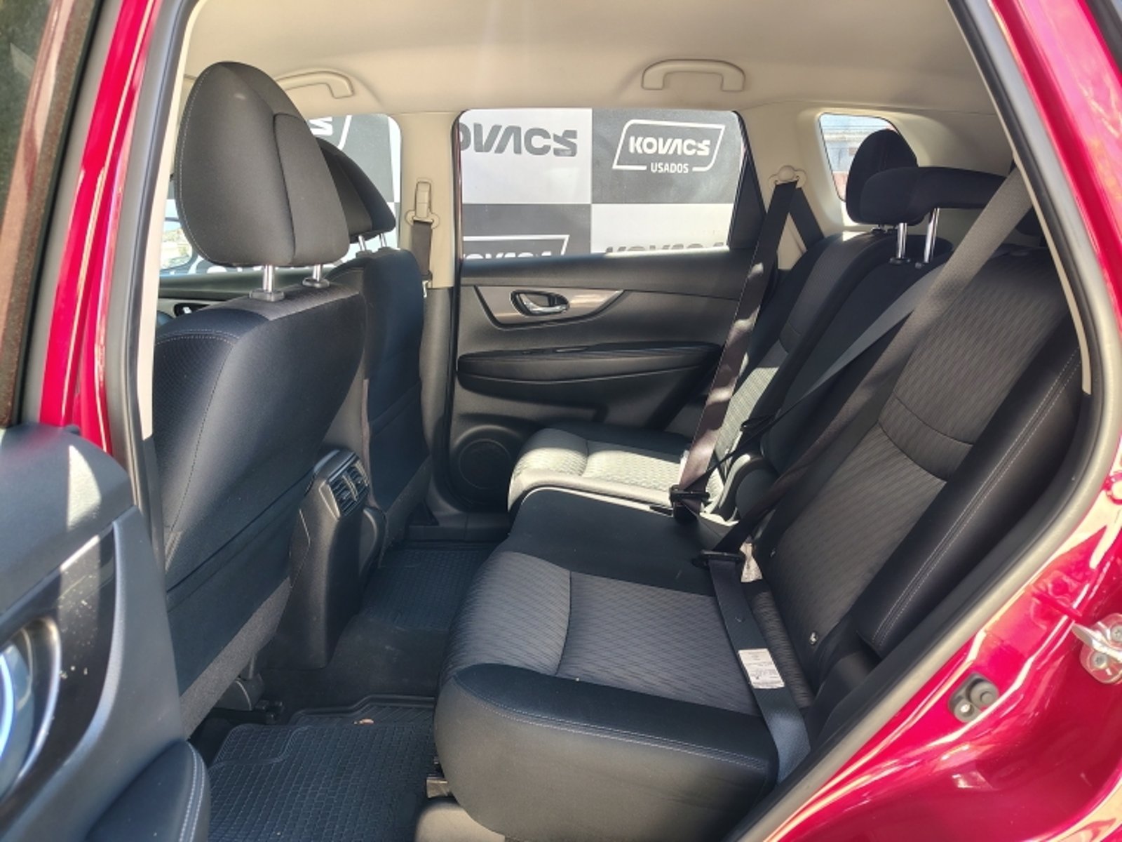 NISSAN X-TRAIL 2.5 CVT SENSE AT 2023 - Imagen 8 de 20