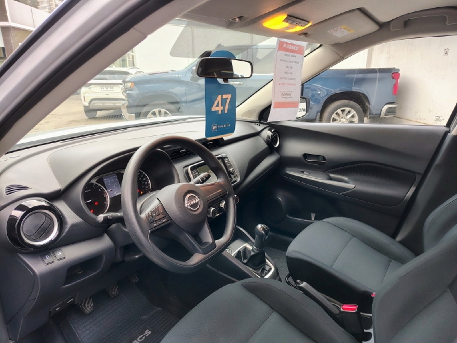 NISSAN KICKS 1.6   SENSE MT 2025 - Imagen 9 de 20