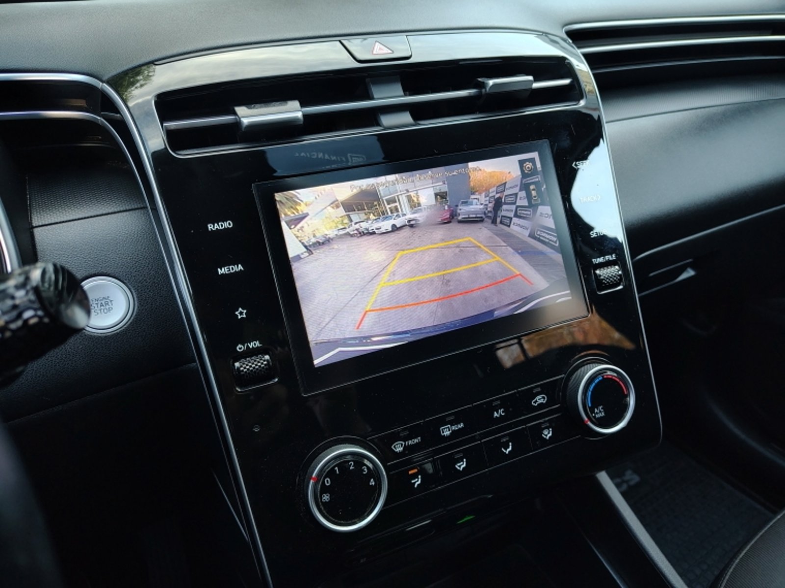 HYUNDAI TUCSON 2.0 NX4 PLUS  AT 2024 - Imagen 17 de 17