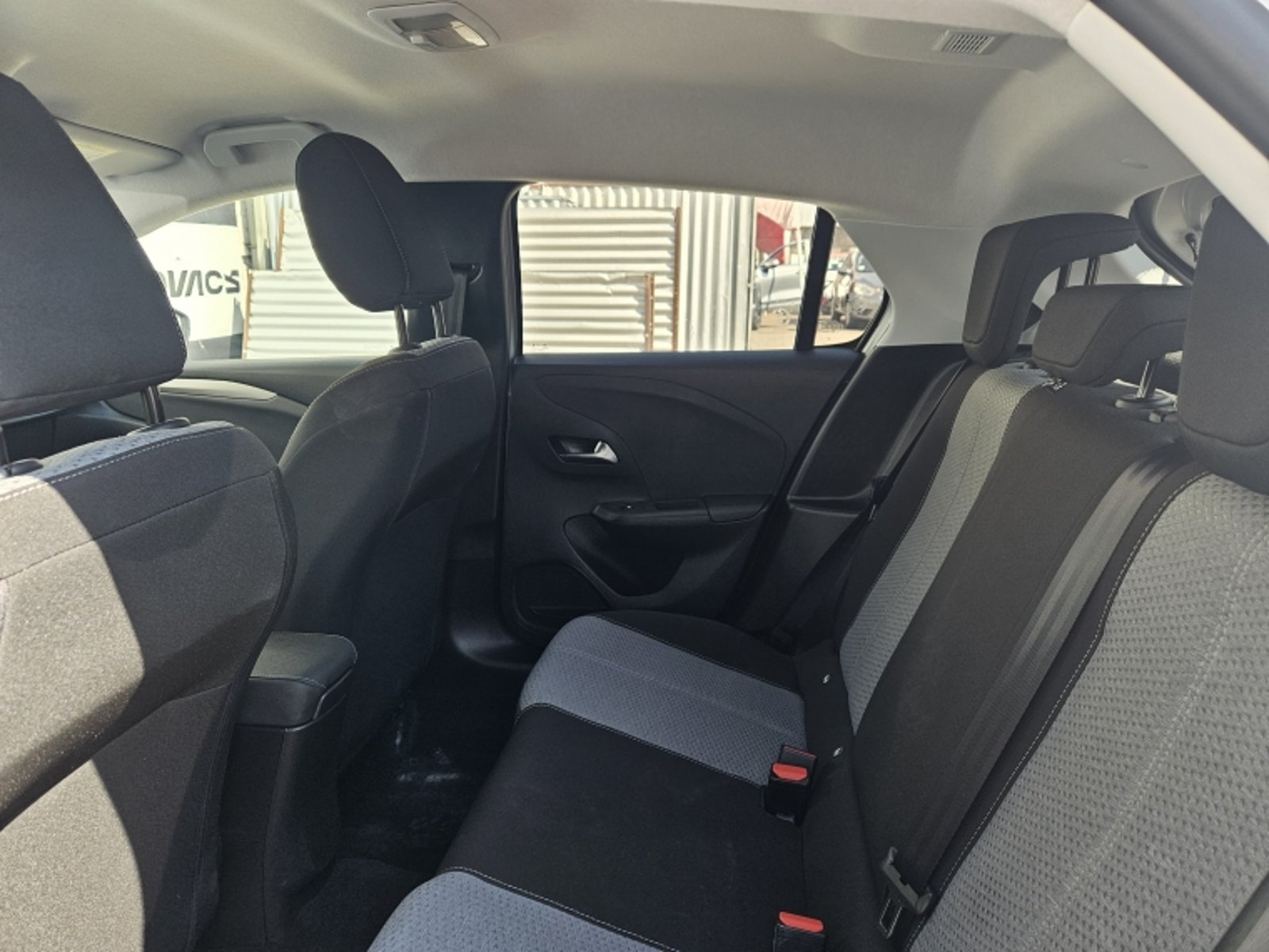 OPEL CORSA 1.2 EDITION MT 2025 - Imagen 8 de 20