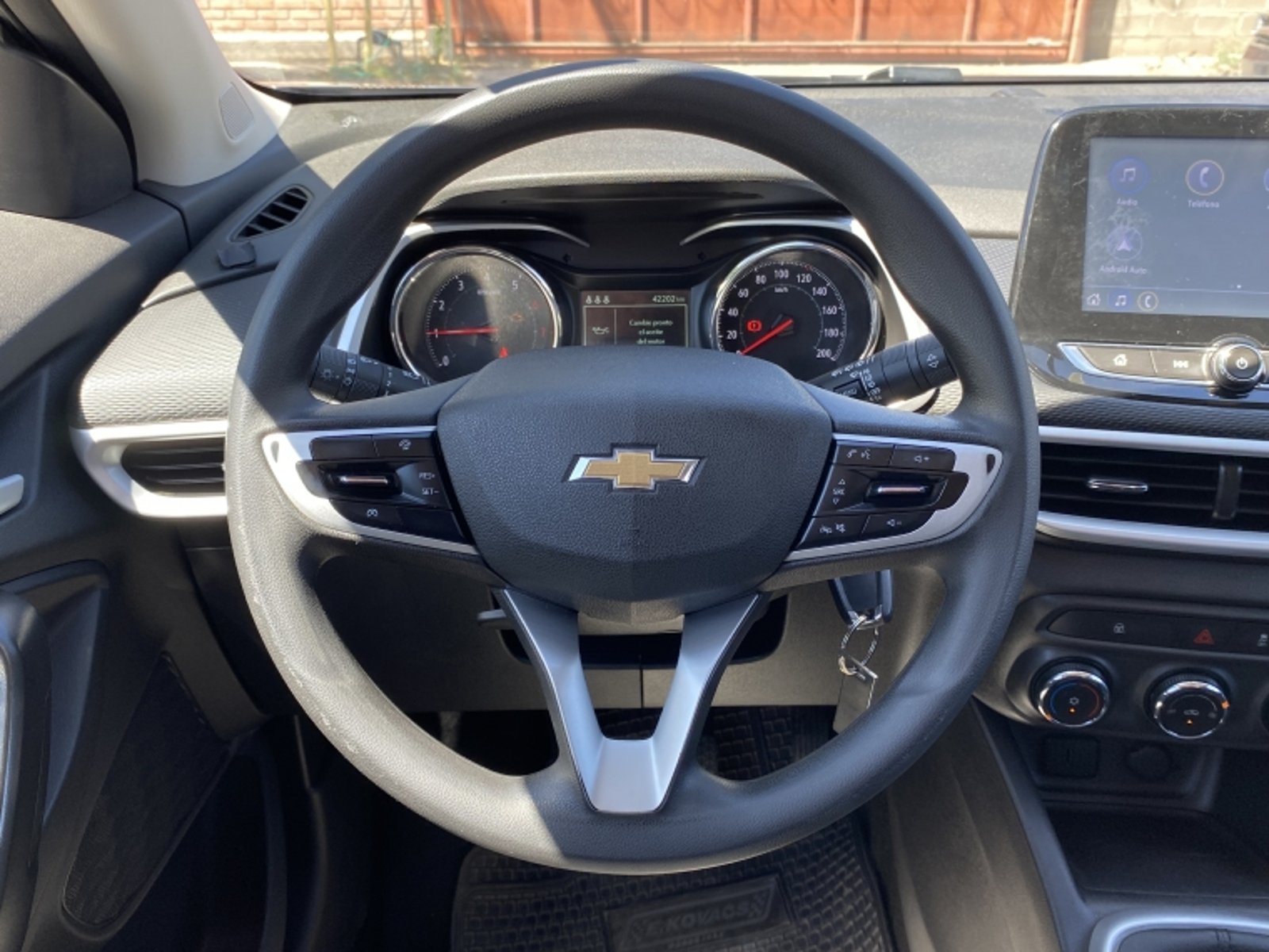 CHEVROLET TRACKER LS P2 MT 1.2 2022 - Imagen 17 de 20