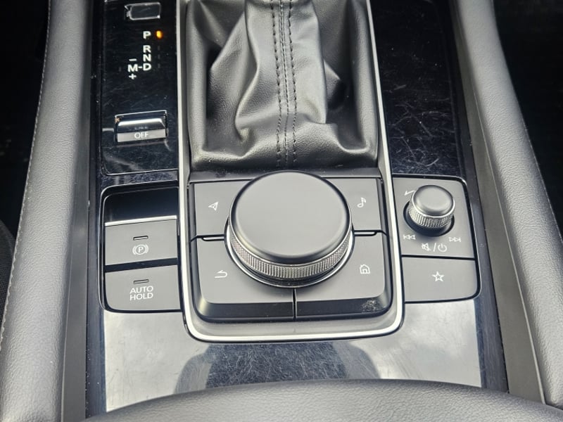Mazda 3 2.0 SPORT CORE AT 2024 - Imagen 12 de 20