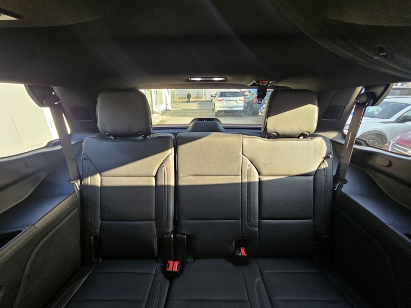 CHEVROLET TAHOE 5.3 Z71 AT 4X4 2024 - Imagen 8 de 20