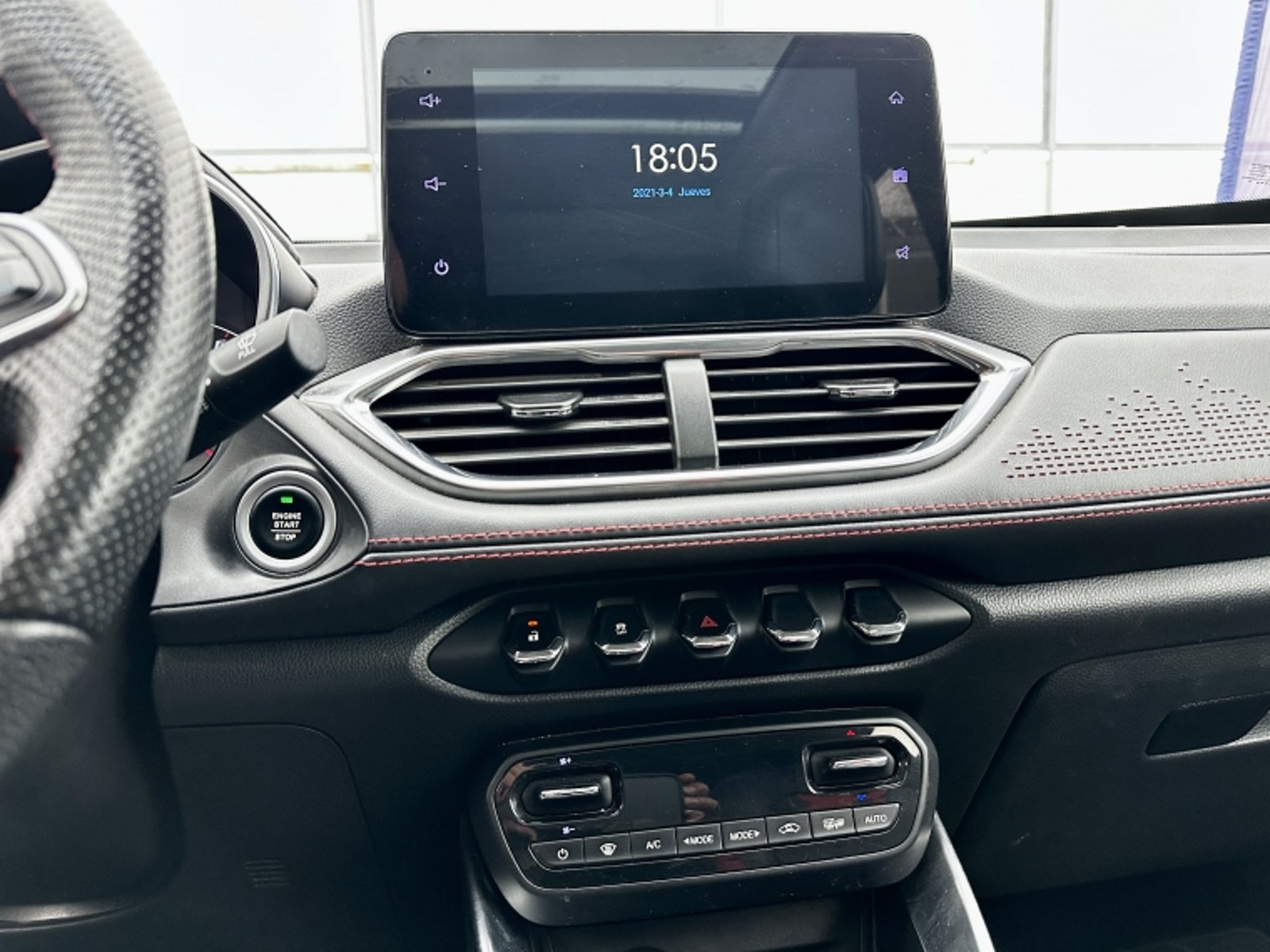 CHEVROLET GROOVE PREMIER  MT 2024 - Imagen 13 de 19