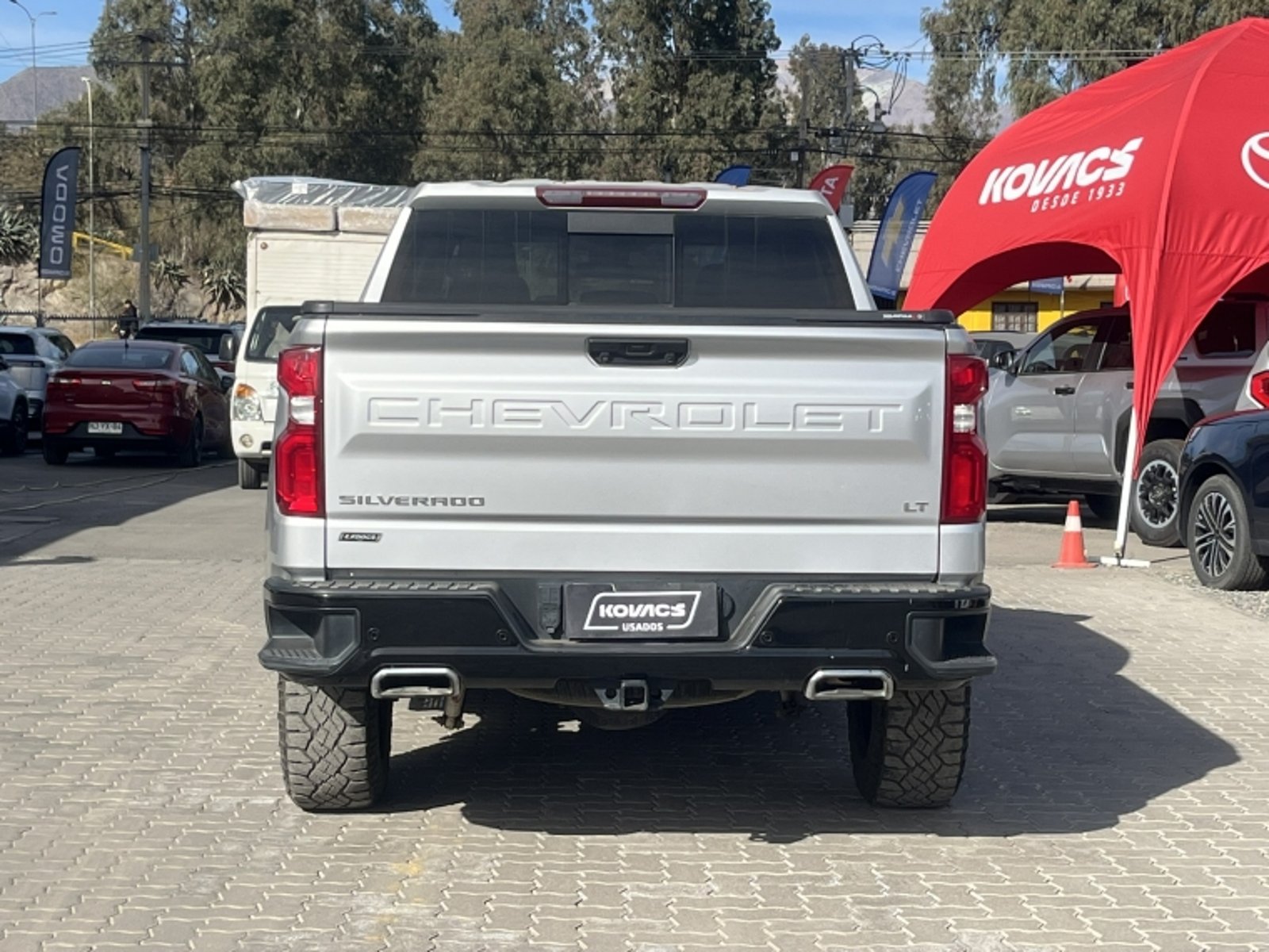 Chevrolet SILVERADO TB 4WD 5.3 2023 - Foto 4 de 20