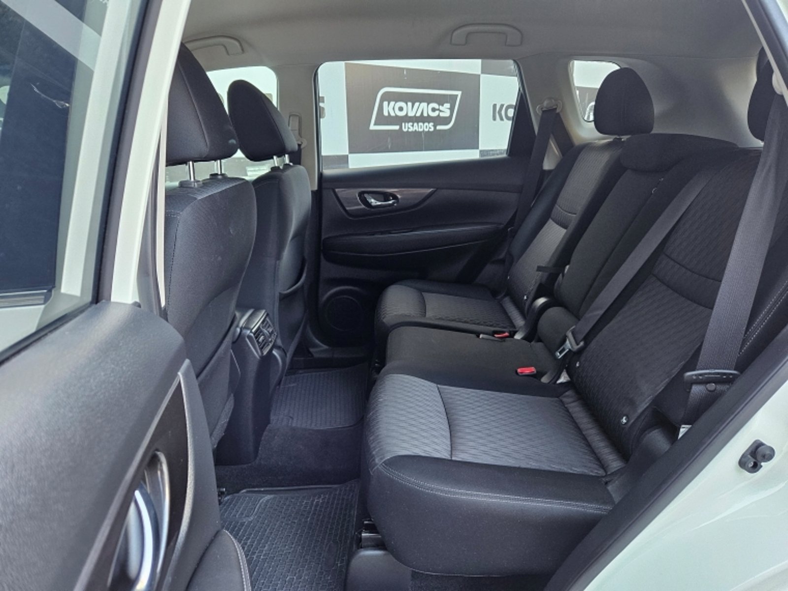 Nissan X-TRAIL 2.5  SENSE  AT 2022 - Imagen 8 de 19