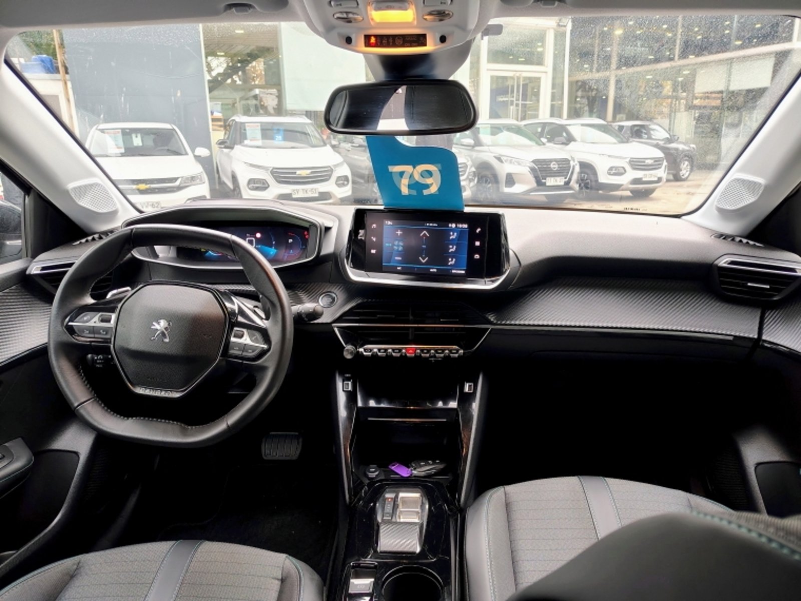 PEUGEOT 208 1.2  ALLURE  PACK  PURETECH 130 AT 2024 - Imagen 6 de 20