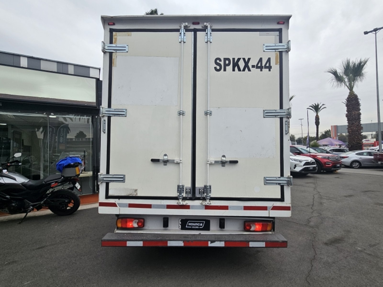 PEUGEOT BOXER D/CAB. L4 BLUEHDI 165 MT DIESEL 2023 - Foto 5 de 17
