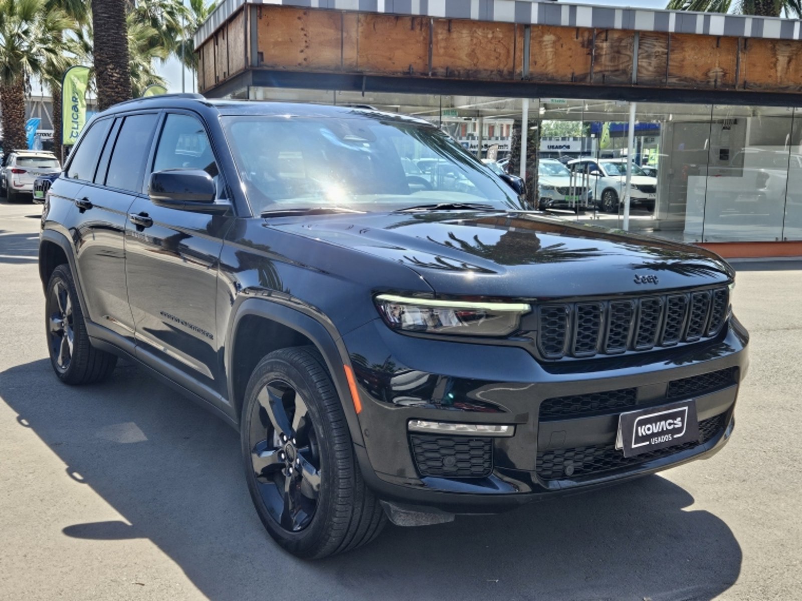 Jeep GRAND CHEROKEE 3.6 ALTITUDE 4X4 AT 2024 - Foto 3 de 19