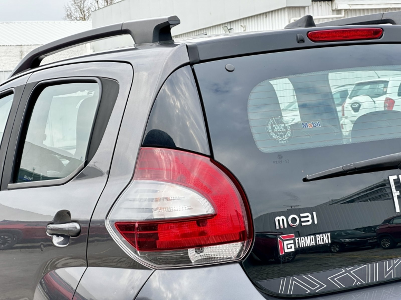 FIAT MOBI 1.0 TREKKING MT 2021 - Imagen 8 de 18