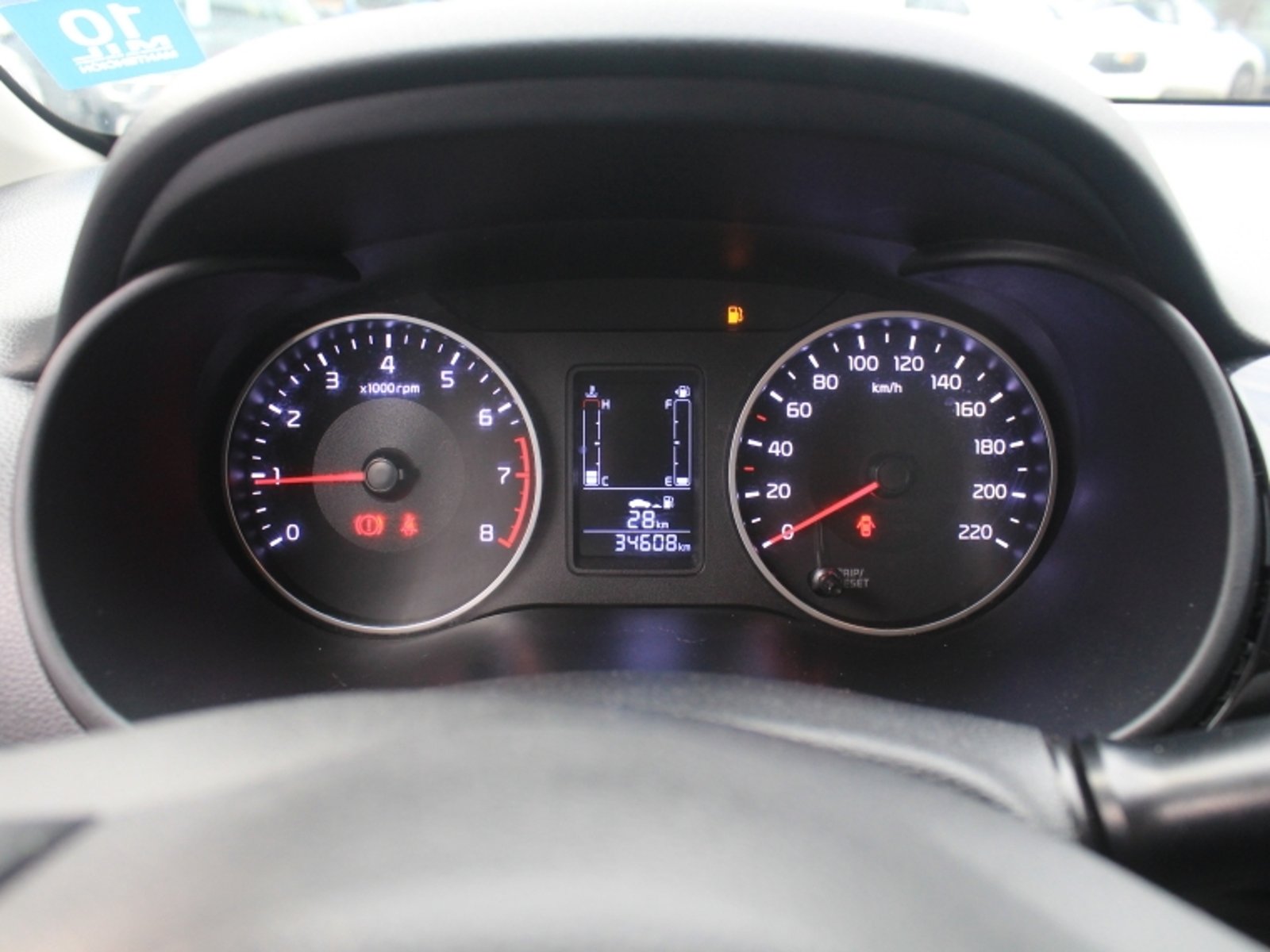 KIA SOLUTO 1.4  LX MT 2024 - Imagen 12 de 18