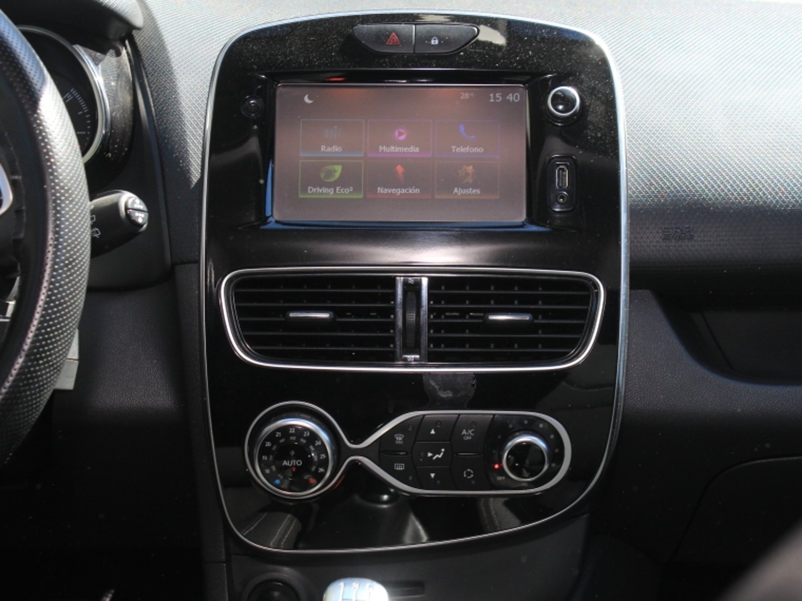 RENAULT CLIO 1.2 EXPRESSION  MT 2017 - Imagen 10 de 18
