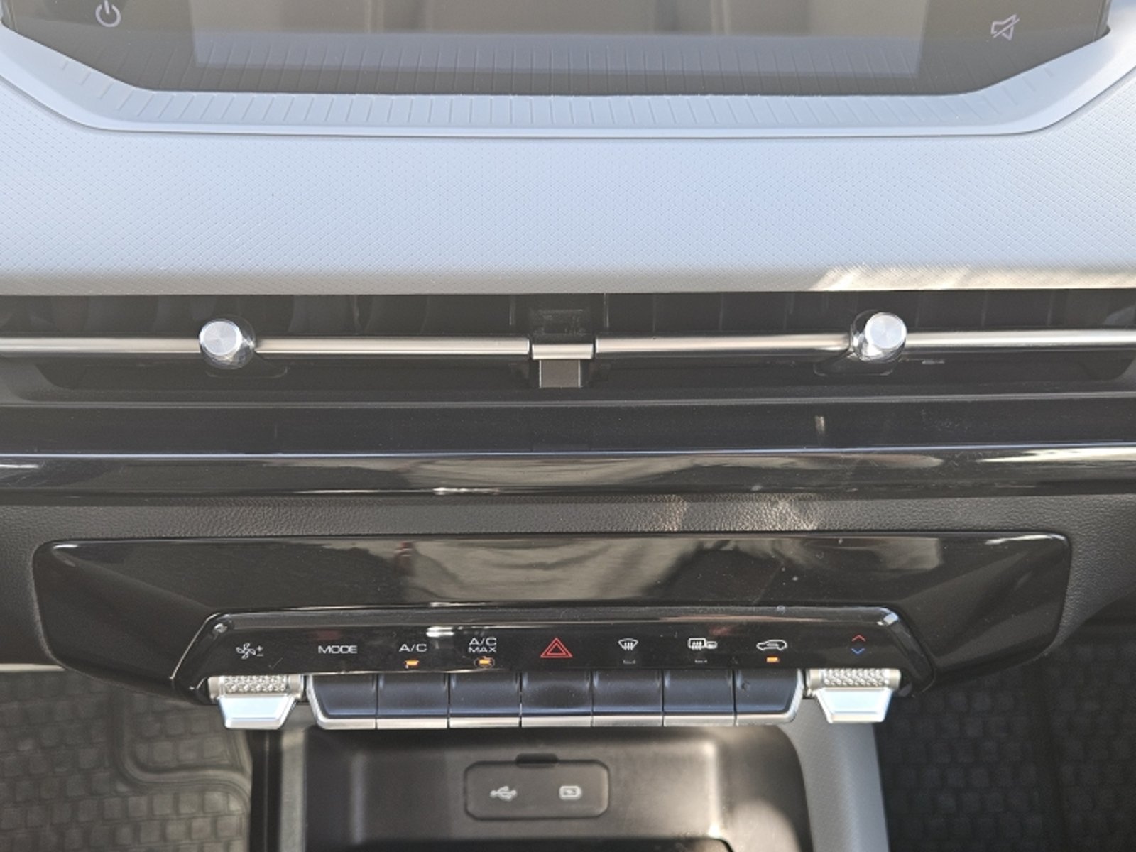 CHEVROLET SAIL LTZ CVT 2024 - Imagen 12 de 20
