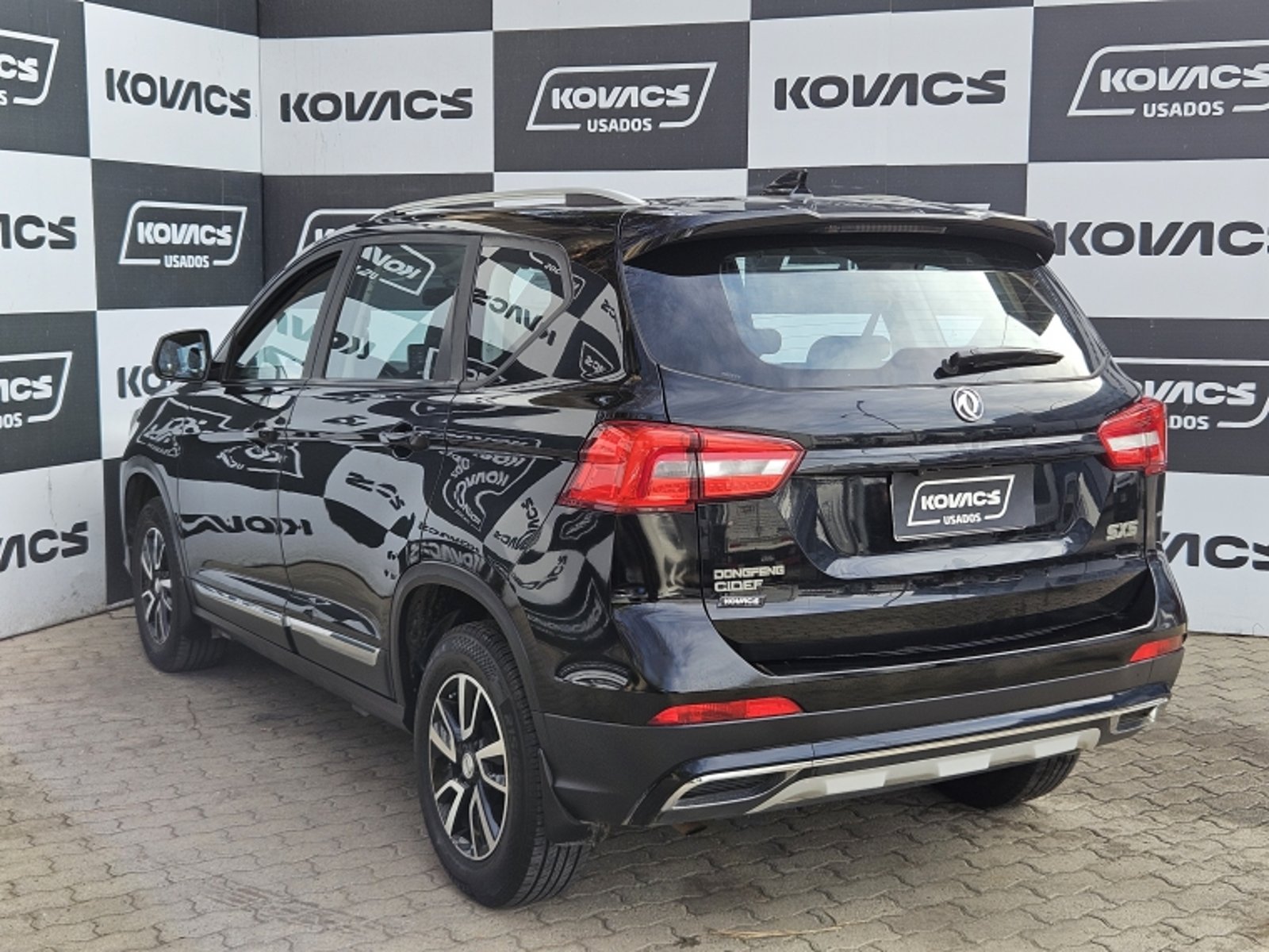 Dongfeng JOYEAR 1.6 LUXURY MT SX5 2022 - Imagen 7 de 18