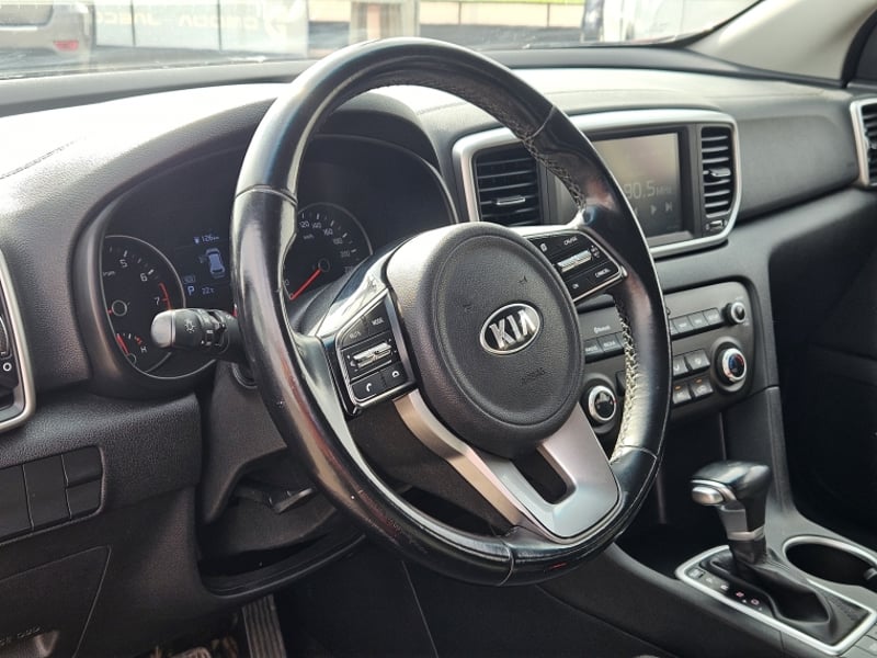 Kia SPORTAGE LX 2.0 AUT 2WD 2019 - Imagen 17 de 20