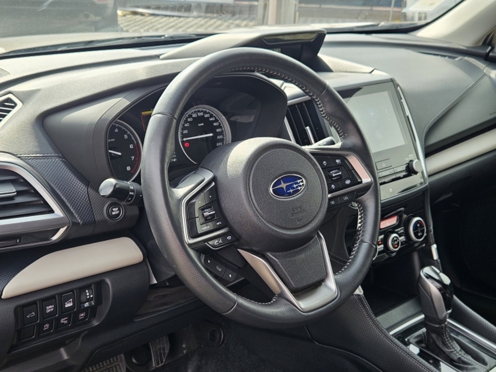 SUBARU FORESTER DYNAMIC EYESIGHT AT 4X4 2.0 2025 - Imagen 19 de 20